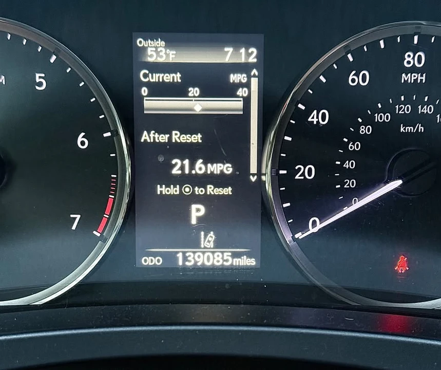 2017 Lexus IS 3rd Gen - Image 19 of 20