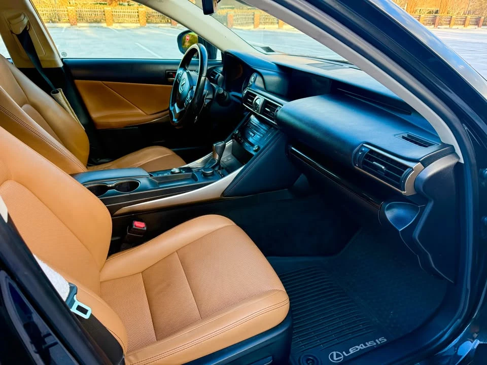 2017 Lexus IS 3rd Gen - Image 12 of 20