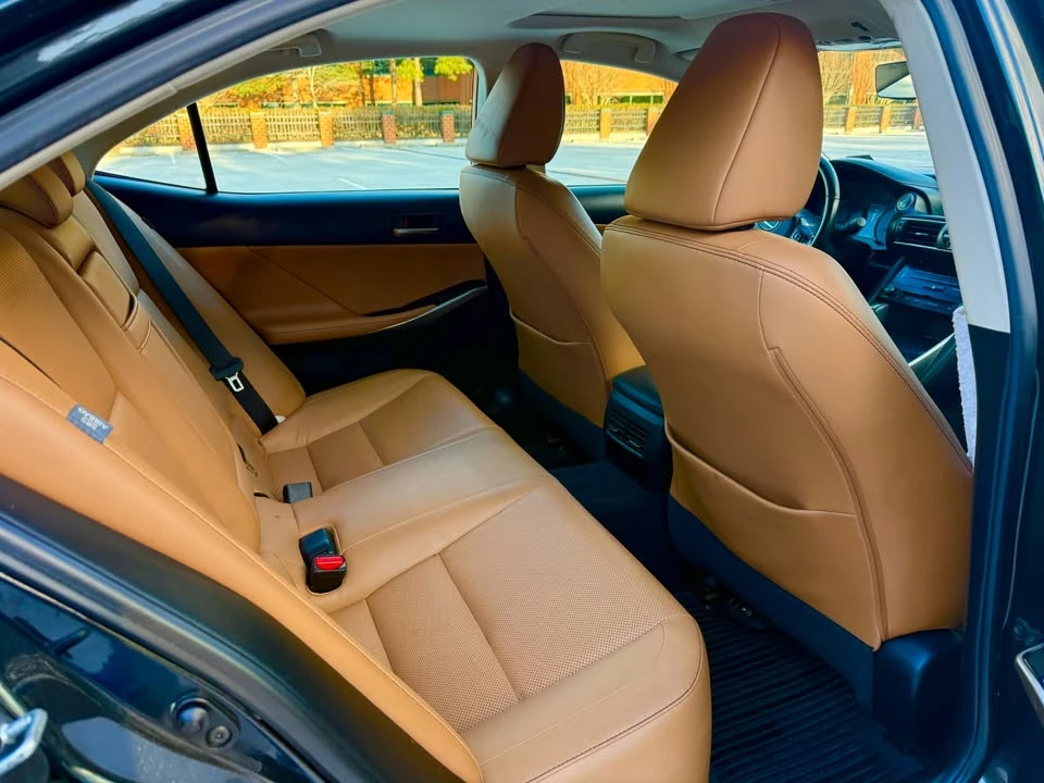 2017 Lexus IS 3rd Gen - Image 11 of 20