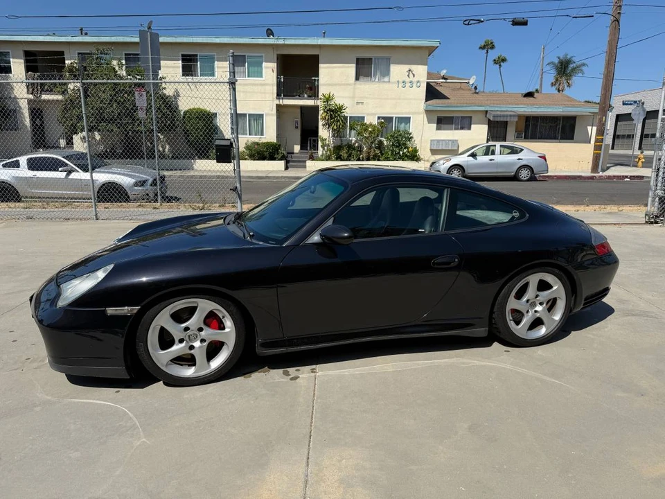 2003 Porsche 996 Carrera - Image 10 of 20
