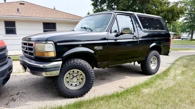 1993 Ford Bronco XLT 5.8 Liter