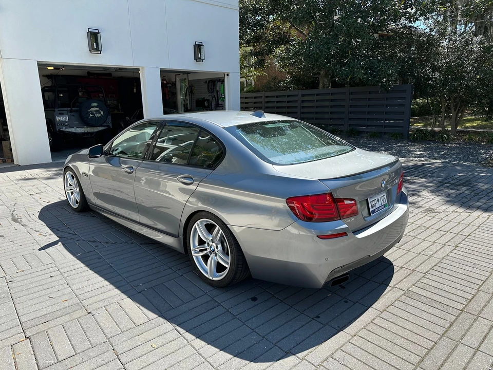 2013 BMW F10 550i & M550d Sedan - Image 8 of 10