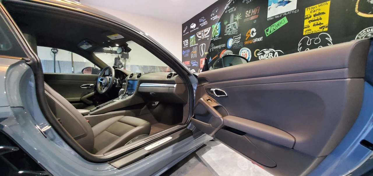 2017 Porsche 718 Cayman - Image 17 of 25