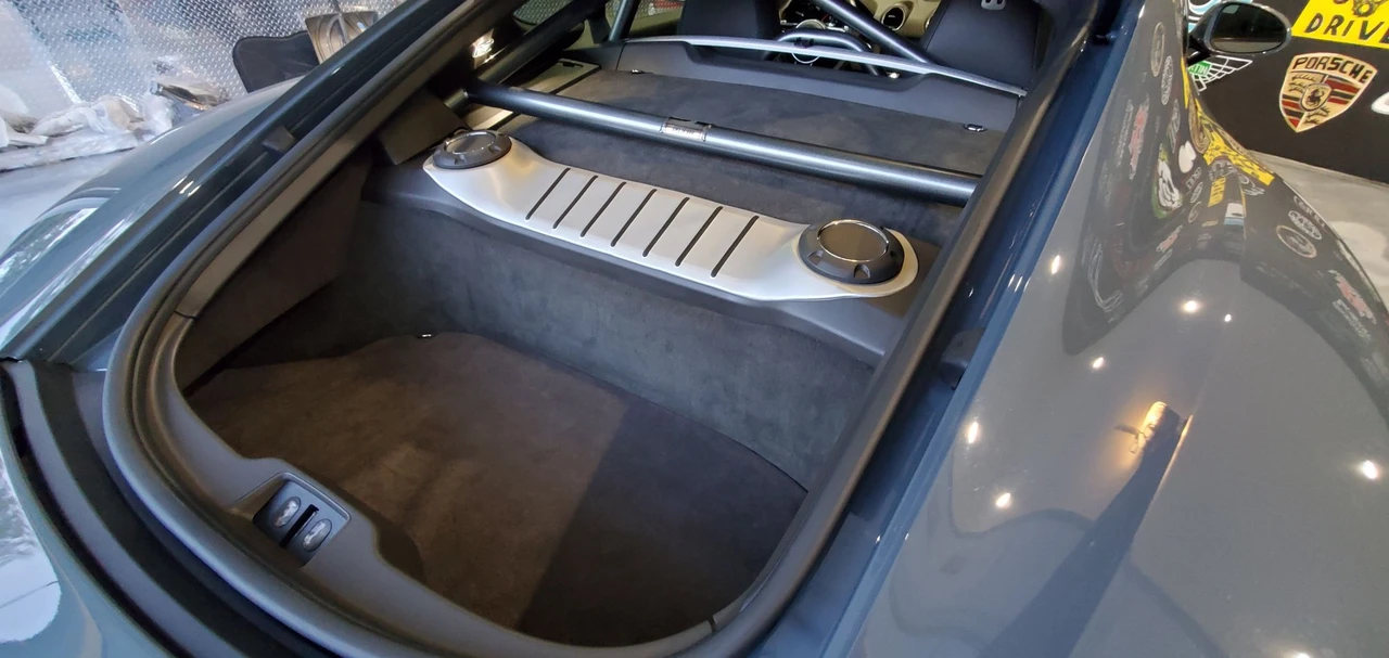 2017 Porsche 718 Cayman - Image 18 of 25