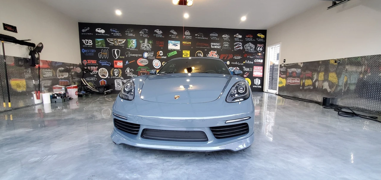 2017 Porsche 718 Cayman - Image 2 of 25