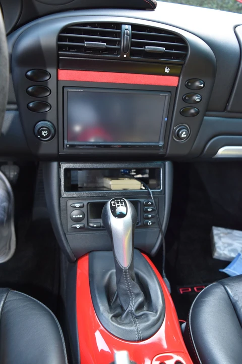 2003 Porsche 996 Carrera - Image 10 of 31