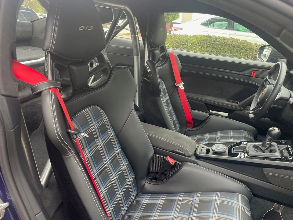 2022 Porsche 992 GT3 - Image 9 of 10