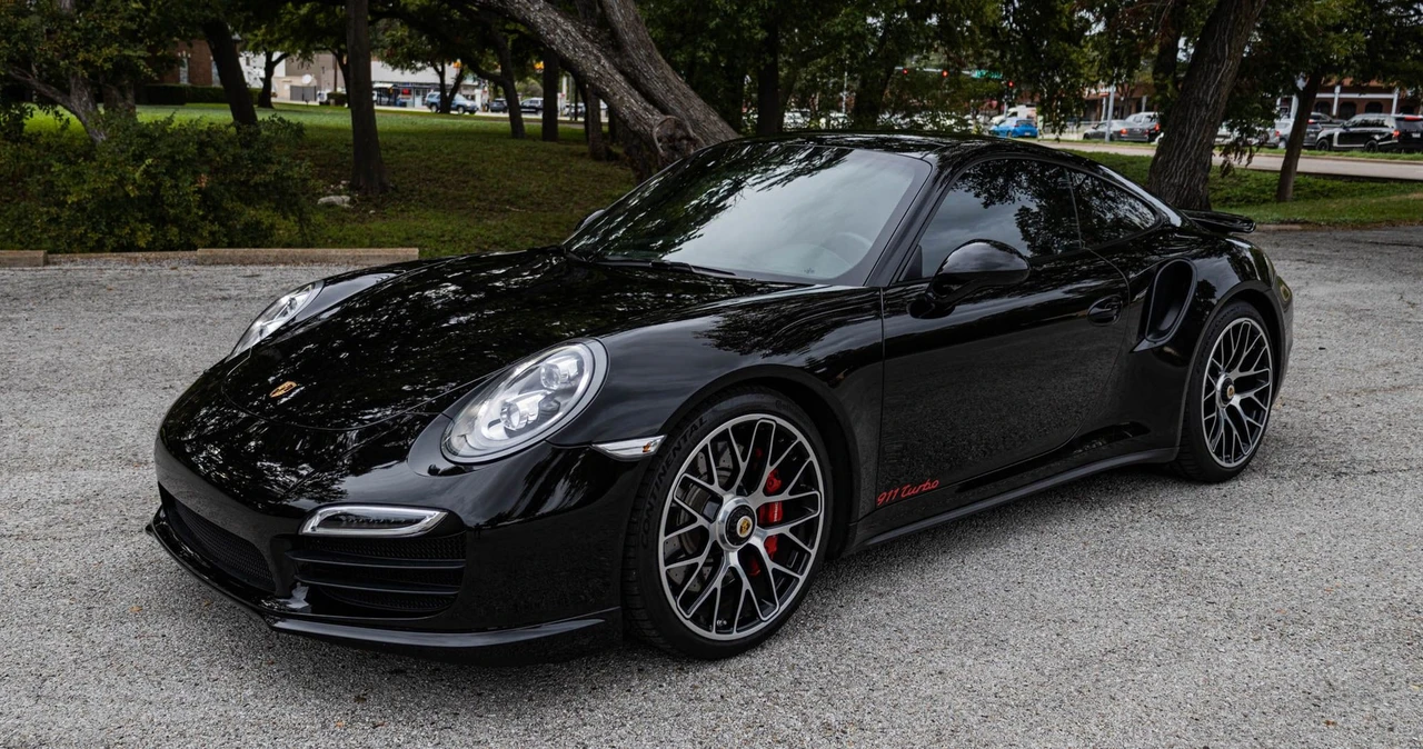 2014 Porsche 991 Turbo - Image 3 of 27