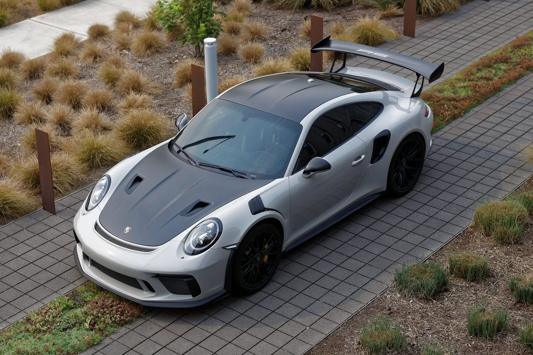 2019 Porsche 991 GT3 RS - Image 6 of 17