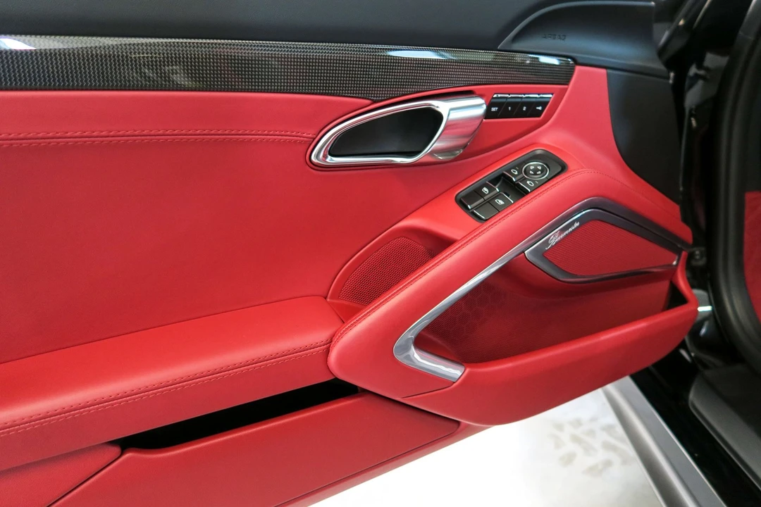2015 Porsche 991 Turbo - Image 25 of 31