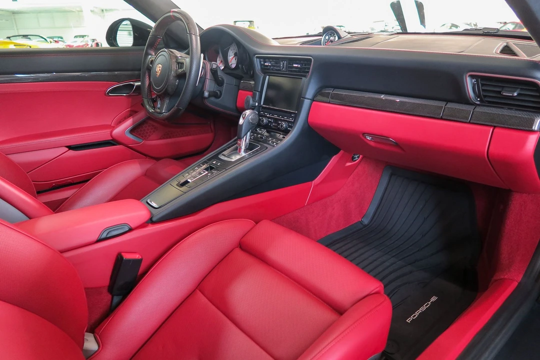 2015 Porsche 991 Turbo - Image 27 of 31