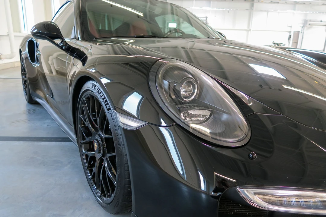 2015 Porsche 991 Turbo - Image 12 of 31