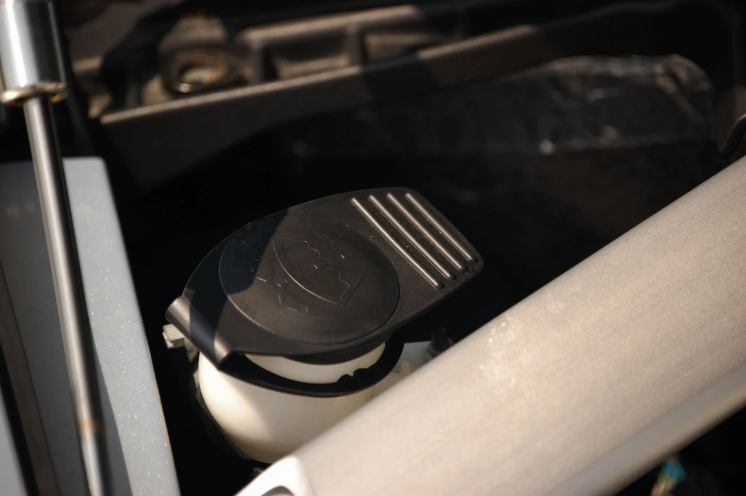 2010 Aston Martin DBS (2008-2012) - Image 21 of 31