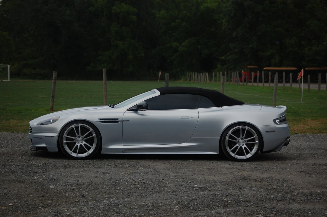2010 Aston Martin DBS (2008-2012) - Image 2 of 31