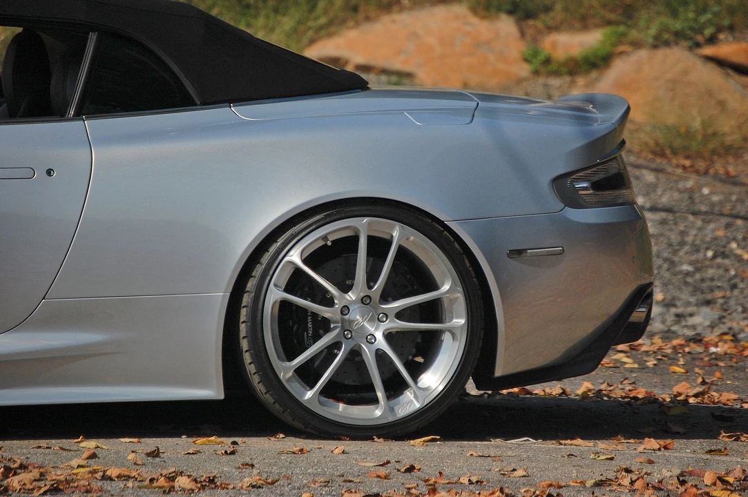 2010 Aston Martin DBS (2008-2012) - Image 8 of 31