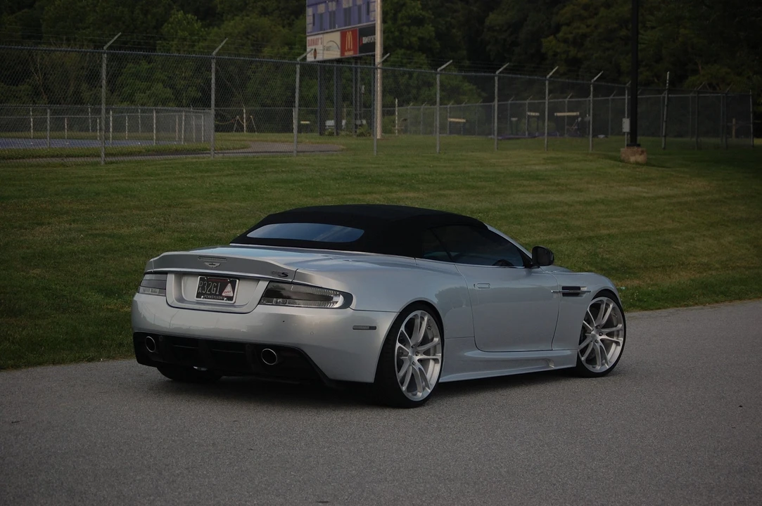 2010 Aston Martin DBS (2008-2012) - Image 14 of 31