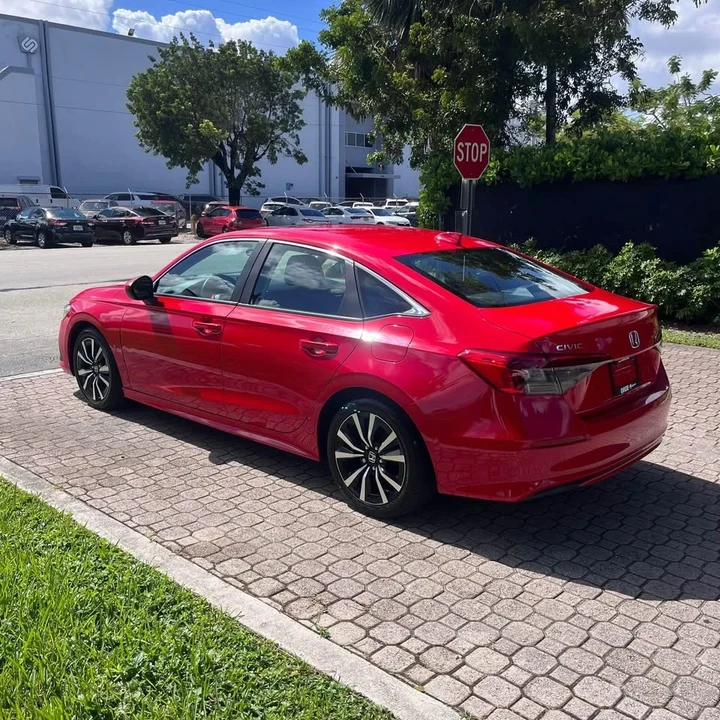 2022 Honda Civic 11th Gen - Image 4 of 6