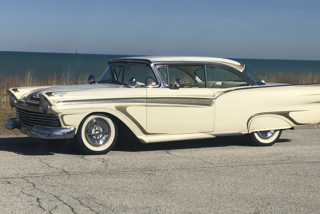 1957 Ford Fairlane 2nd Gen - Image 13 of 31