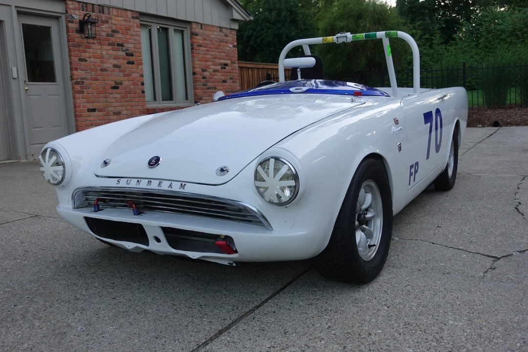 Sunbeam Alpine Series V - Image 3 of 31