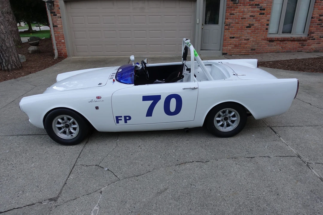 Sunbeam Alpine Series V - Image 17 of 31