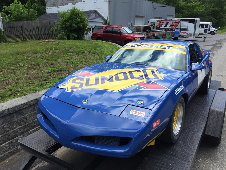 1990 Pontiac Firebird Trans Am 3rd Gen - Image 13 of 31