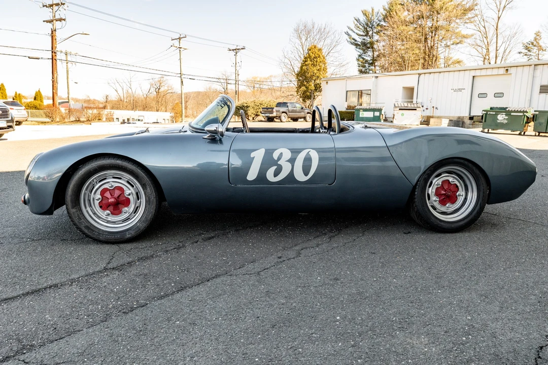 Porsche 550 - Image 9 of 31