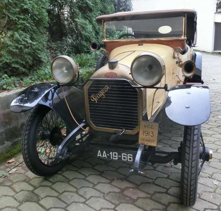 Peugeot - Image 4 of 9