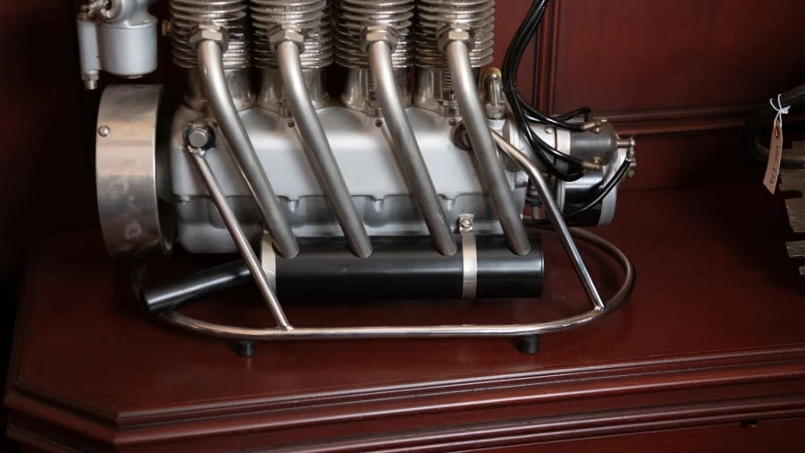 Pierce-Arrow - Image 3 of 16