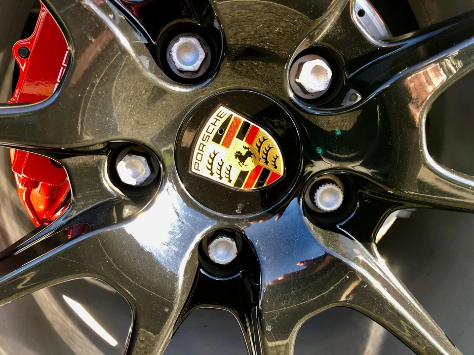 2012 Porsche 987 Cayman R - Image 24 of 27