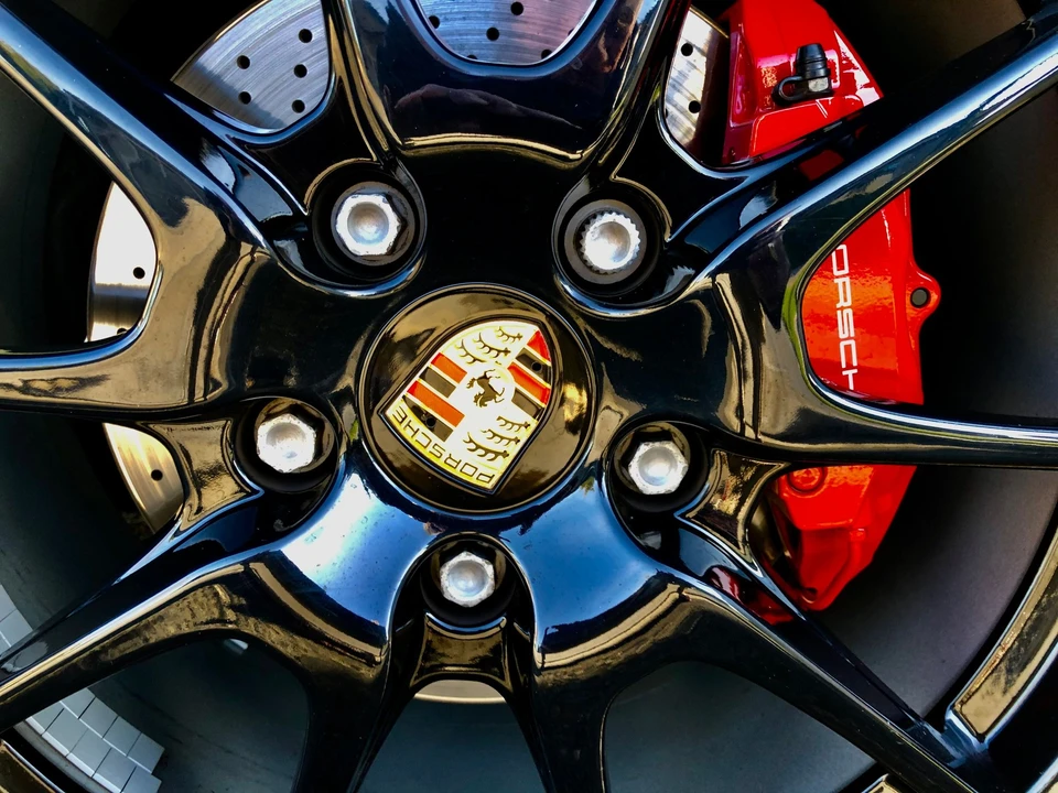 2012 Porsche 987 Cayman R - Image 25 of 27