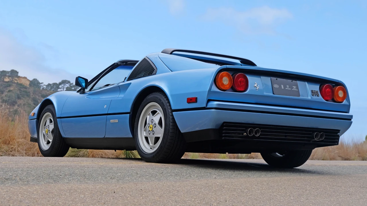 1989 Ferrari 328 GTS - Image 8 of 31