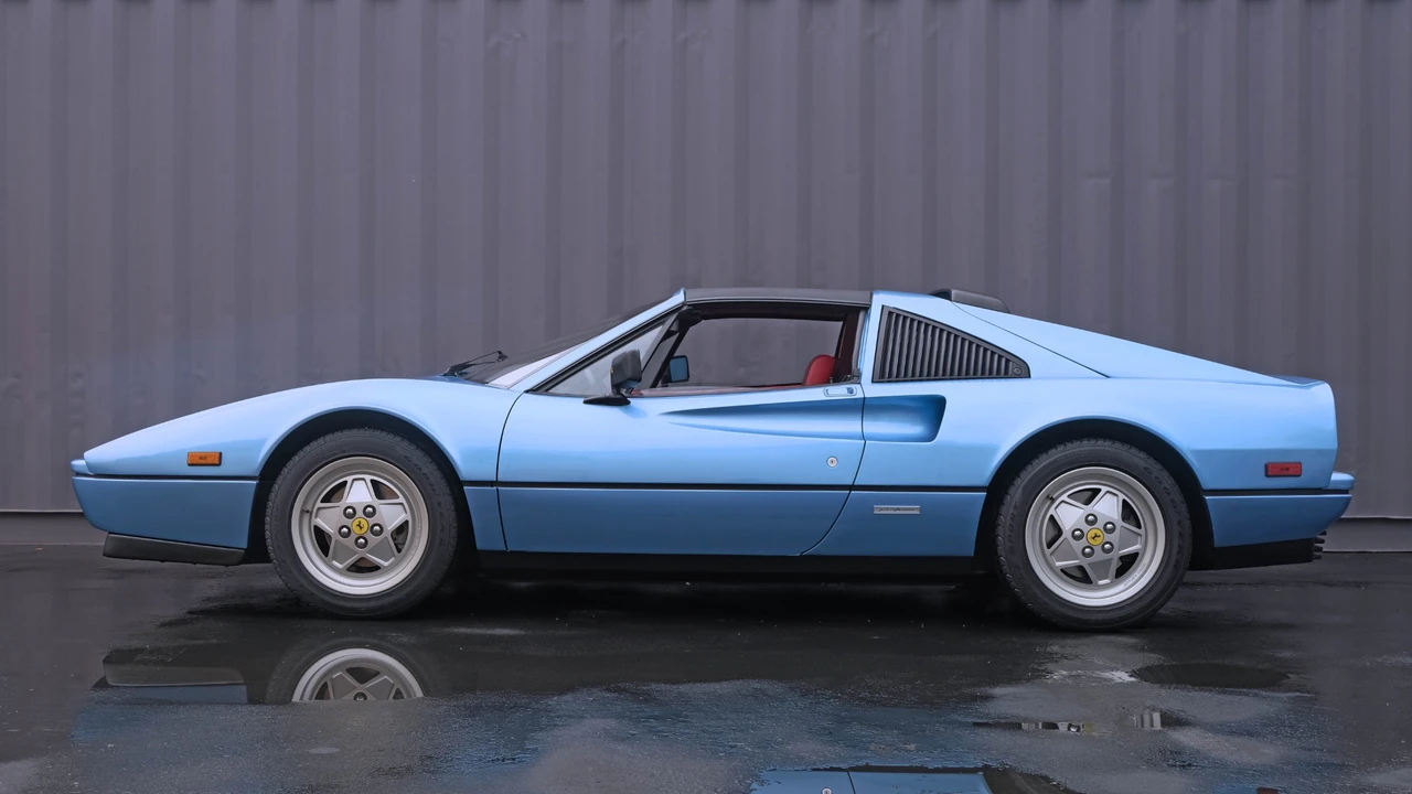 1989 Ferrari 328 GTS - Image 26 of 31