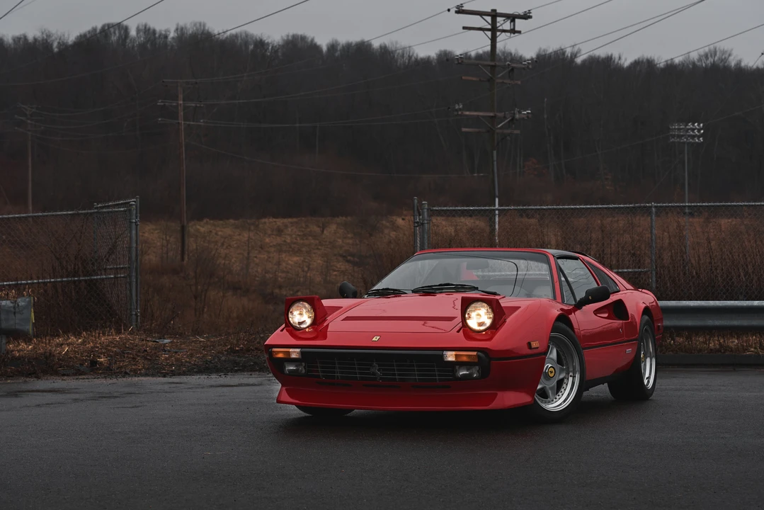 1985 Ferrari 308 GTS QV - Image 2 of 31