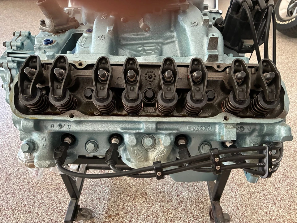 Parts & Memorabilia Engines - Image 7 of 25