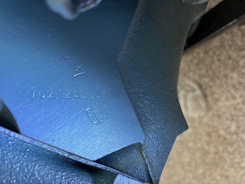 Parts & Memorabilia Engines - Image 14 of 25