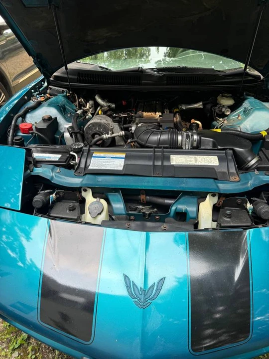 1996 Pontiac Firebird Formula 4th Gen - Image 6 of 11