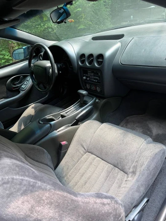1996 Pontiac Firebird Formula 4th Gen - Image 10 of 11