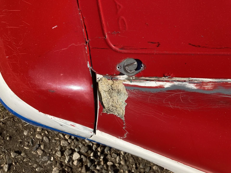 Pontiac Fiero - Image 19 of 31