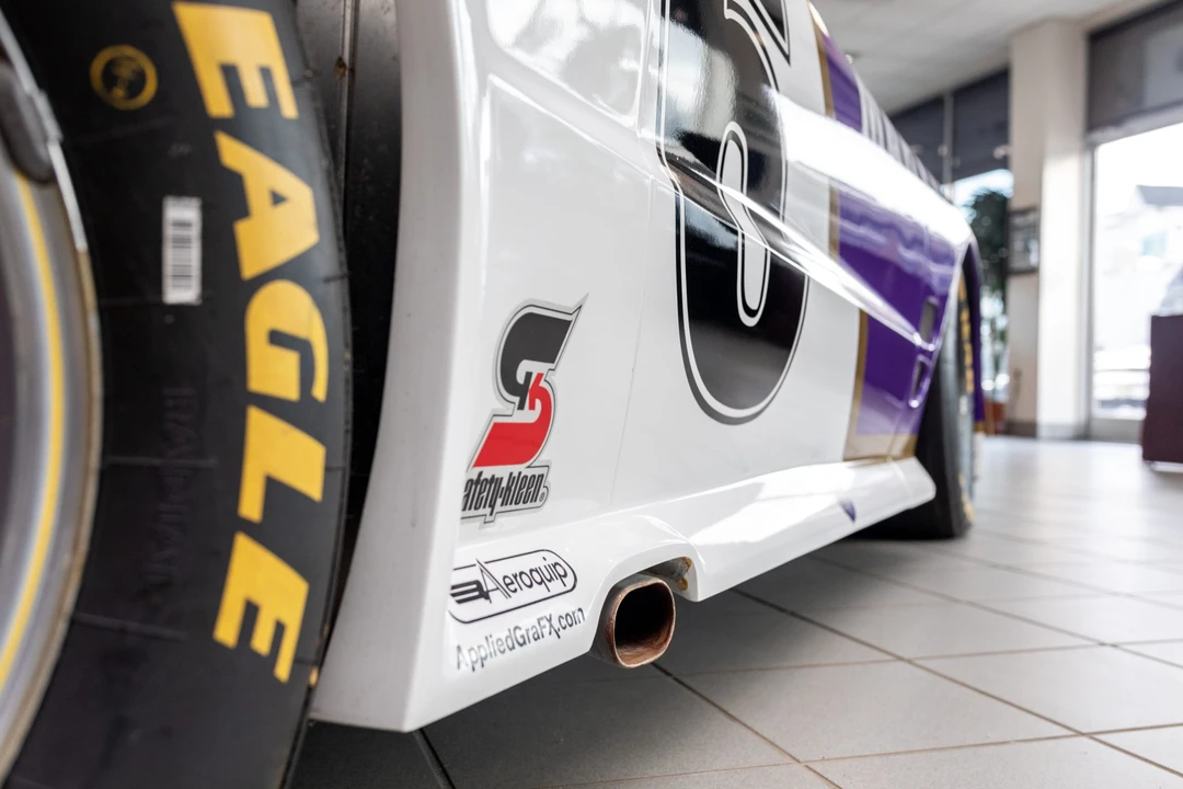 Pontiac Firebird 4th Gen - Image 17 of 31
