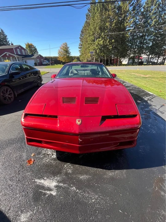 1989 Pontiac Firebird 3rd Gen - Image 3 of 4