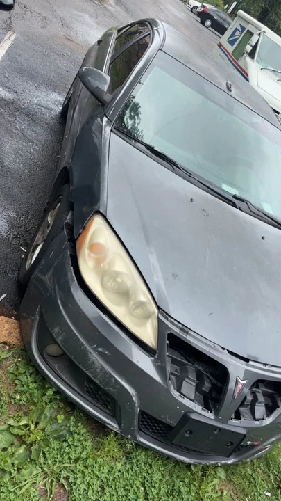 2009 Pontiac G6 - Image 3 of 3