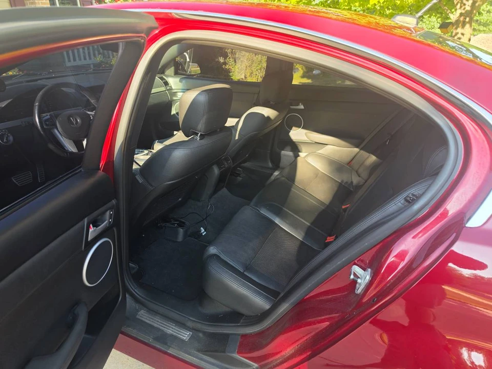2009 Pontiac G8 - Image 10 of 16