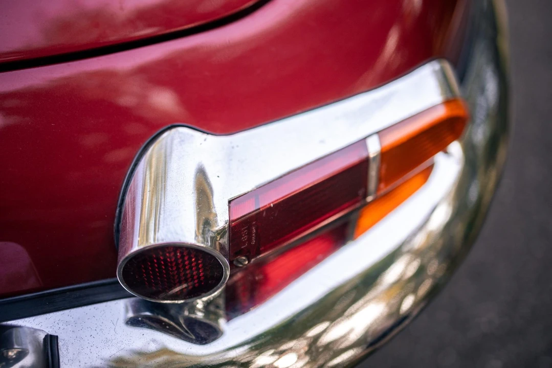 1963 Jaguar E-Type Series 1 - Image 26 of 31