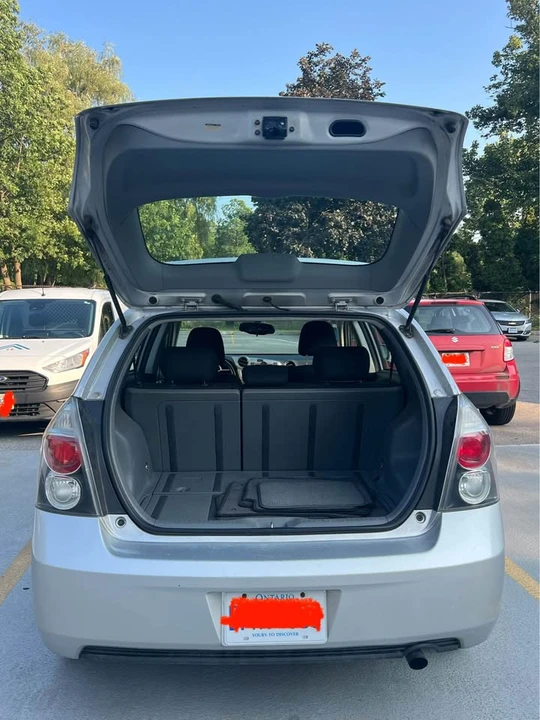 2009 Pontiac Vibe - Image 10 of 10