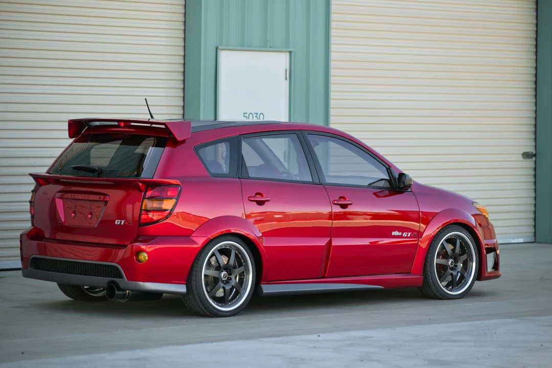 Pontiac Vibe - Image 21 of 31