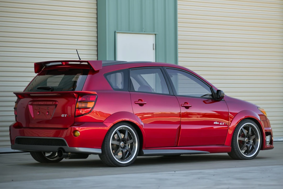 Pontiac Vibe - Image 22 of 31