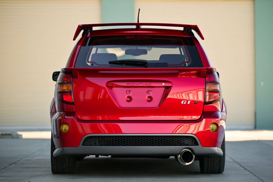 Pontiac Vibe - Image 31 of 31