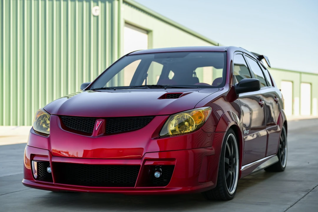 Pontiac Vibe - Image 4 of 31