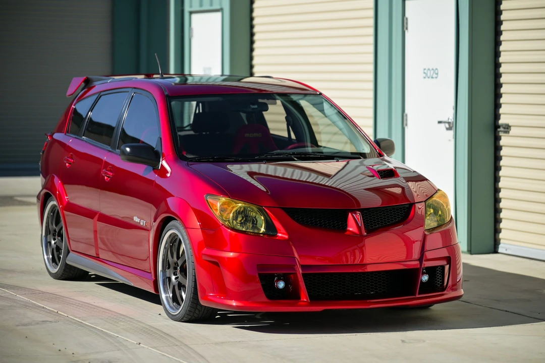 Pontiac Vibe - Image 13 of 31