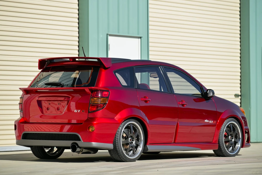 Pontiac Vibe - Image 25 of 31